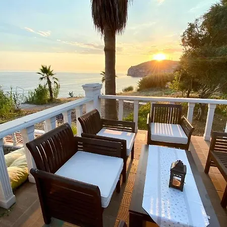 Zbb Stylish & Holiday home